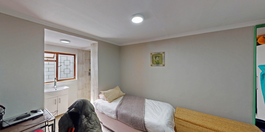 5 Bedroom Property for Sale in Mill Park Eastern Cape